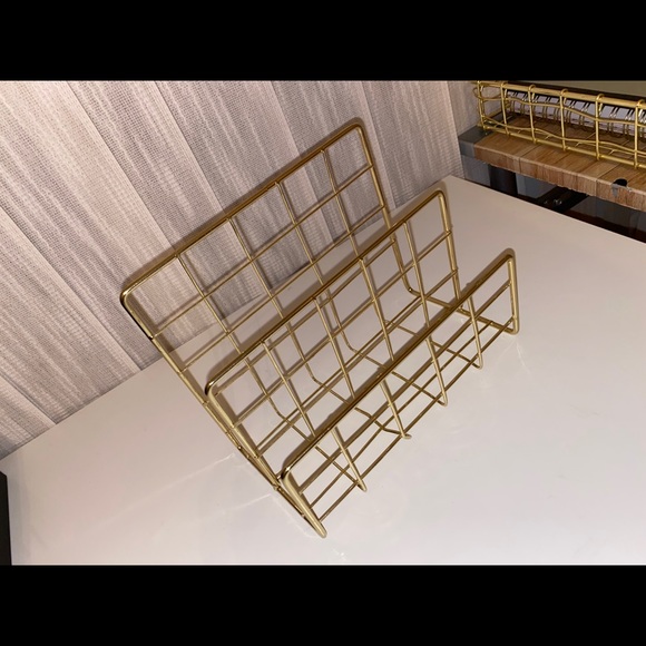 Office desk organizer !! - Picture 7 of 13